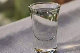 沱牌洞藏酒_嶸晨洞藏酒是什么酒
