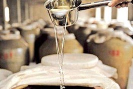米酒面膜幫你除油護(hù)膚又美白_米酒面膜幫你除油護(hù)膚又美白了