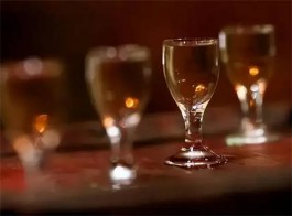 市場上幾塊錢的散酒是不是糧食酒(20元一斤的散酒是糧食酒嗎)