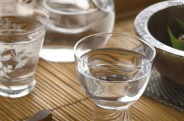 2009年的茅臺液值多少錢「02年茅臺液值多少錢」