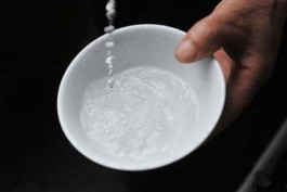 黃金酒有用嗎,黃金酒補什么