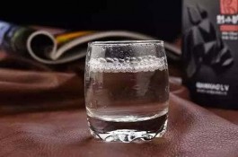 茅臺酒香精添加多少種「茅臺放什么香精」