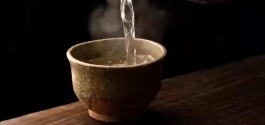 臘月為什么適合喝醬香型白酒？天冷喝醬酒的好處有哪些